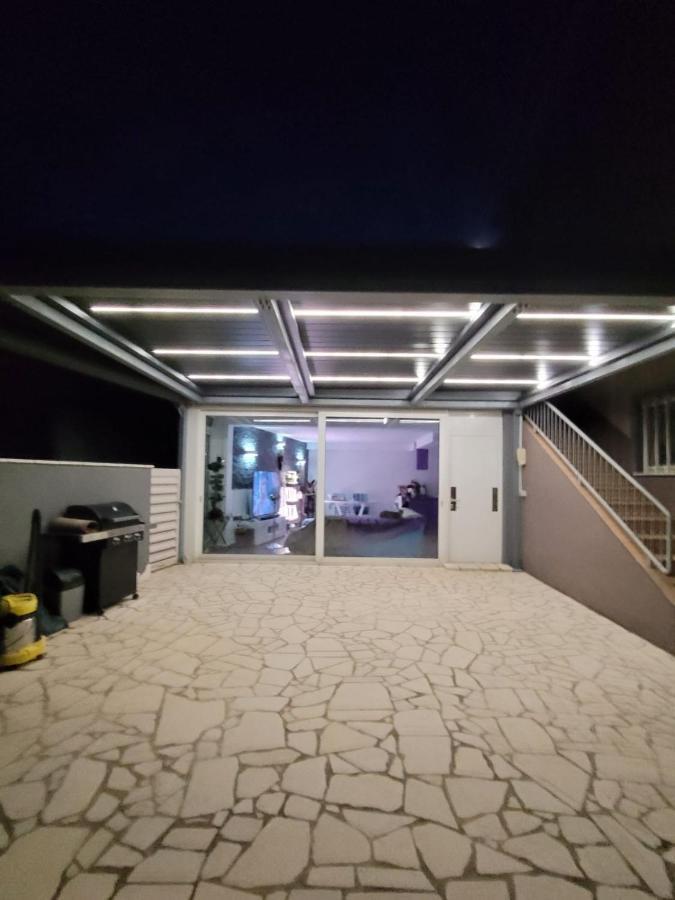 Liams Mansion Villa Koper Exteriör bild