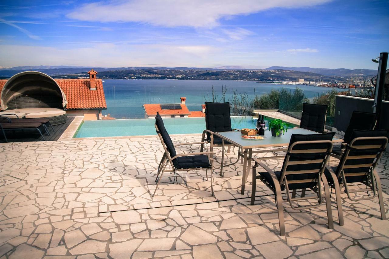 Liams Mansion Villa Koper Exteriör bild